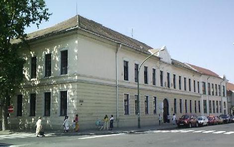 Iskola